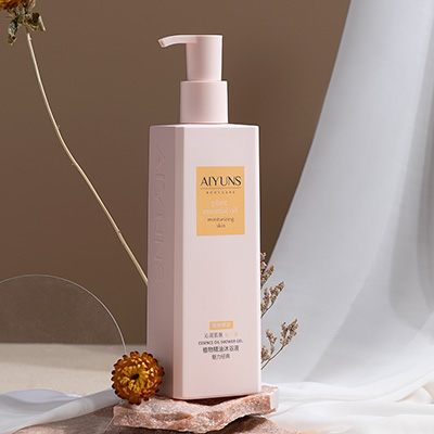 唯品會揭秘2022夏日五大美妝趨勢,高倍數防曬霜、香氛沐浴露成熱門賽道